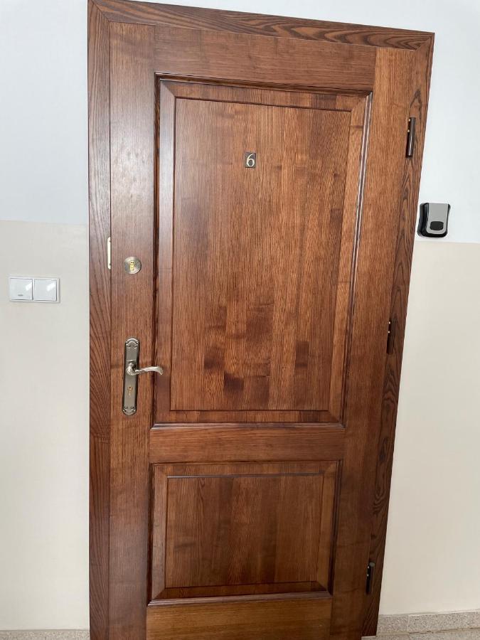 Apartament W Koninie Przy Ul. Wiosny Ludow Konin  Exterior photo