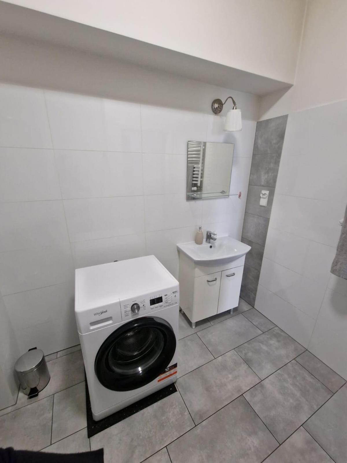 Apartament W Koninie Przy Ul. Wiosny Ludow Konin  Exterior photo